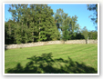 Terrain clos de 4000 m2 autour de la maison<br>A disposition : salon de jardin, parasol, barbecue, balançoire et jeux pour enfants